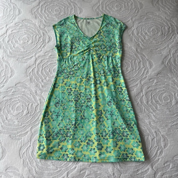 Title Nine - Diamalete Active Athletic Dress - Green & Blue Floral - Picture 2 of 12